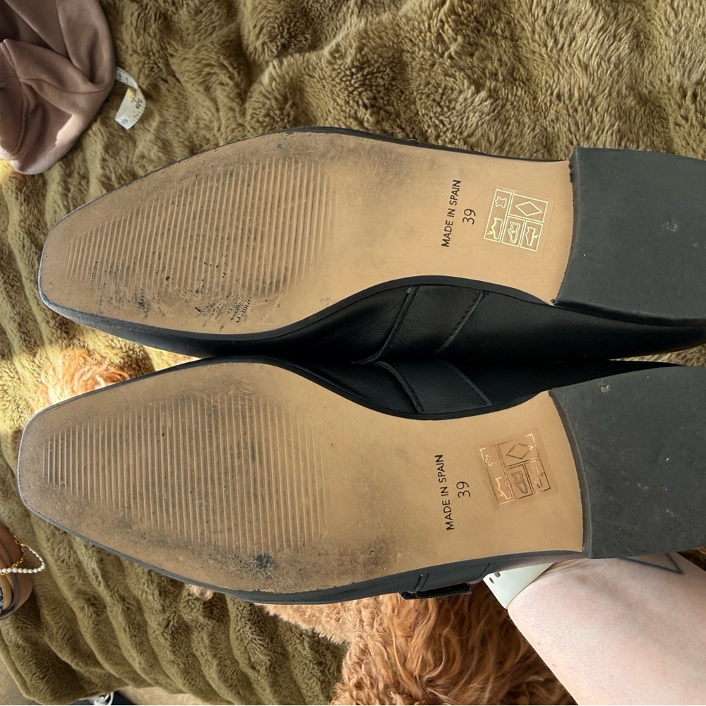 Black Loafers with velcro strap - Picture 3 of 3